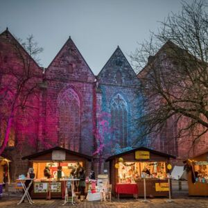Foto von Jon Tyson auf Unsplash